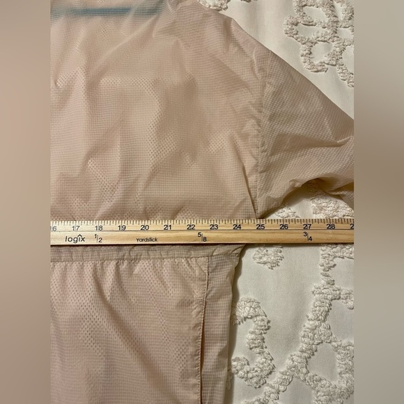 FABLETICS cropped jacket - Picture 9 of 10